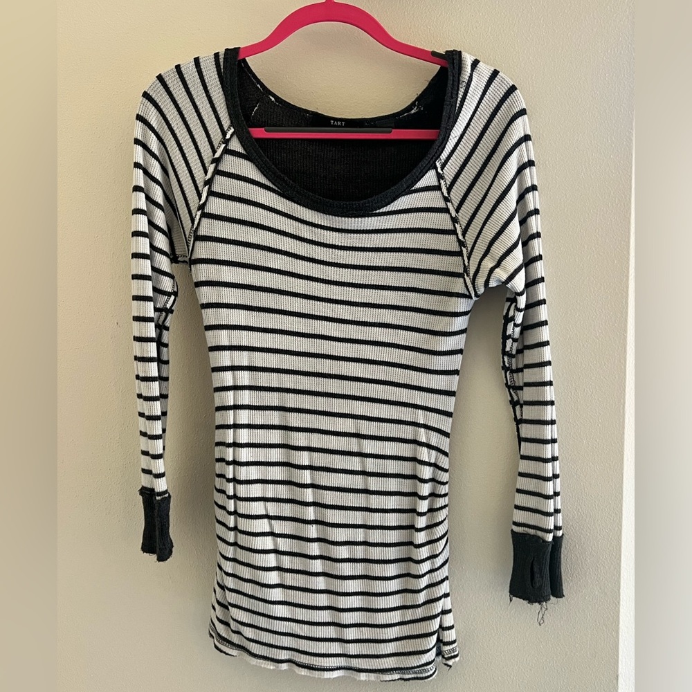 Women’s Pattyboutik Grey and White Striped Tunic. Size M